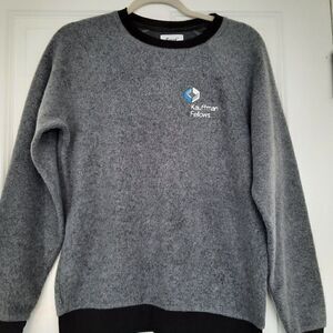 ‎Feat Size Small  Sweatshirt Sweater Crew Neck